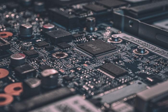 Granular Technographic Profiling