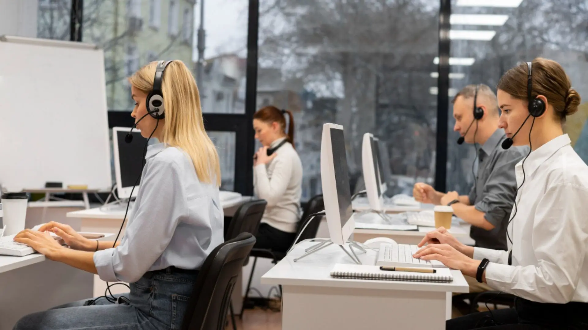 Starting a BPO Call Center in India: A Comprehensive Guide 